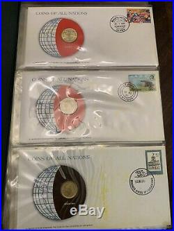150 Rare Coins Of All Nations Franklin Mint Set With China & Country Index Cards