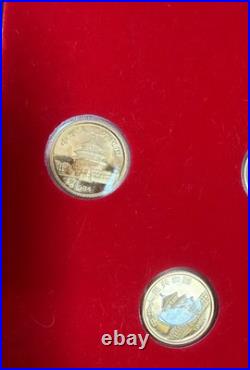 1982 1987 1/10th Oz gold Panda Prestige Set
