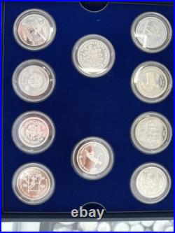 UNICEF Year of the Child Silver Coin Proof Set 1979-1982 30 Coins with COA #7949 UNICEF Year of the Child Silver Coin Proof Set 1979-1982 30 Coins with COA #7949